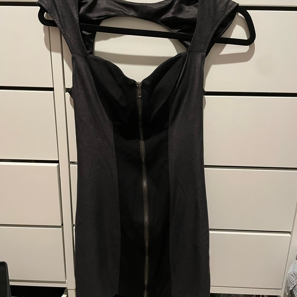 little black dress